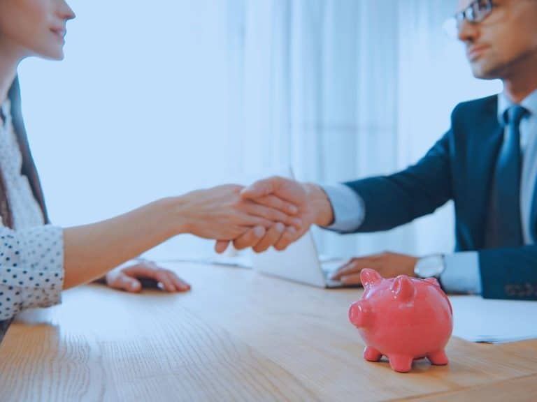 Bank affiliated financial planner