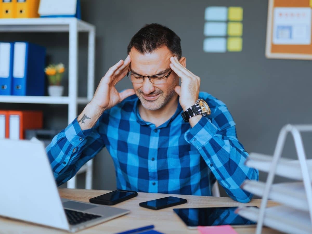 Common mistakes when choosing financial adviser